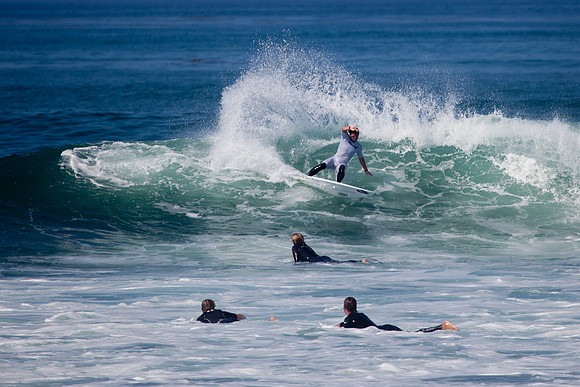 Lower Trestles - Alejo Muniz