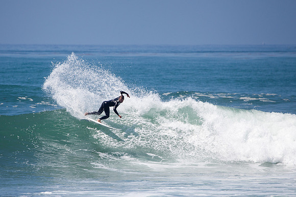 Lower Trestles - Damien Hobgood